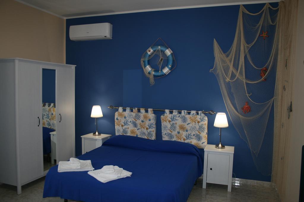 فيلافرانكا تيرينا B&B Tifeo المظهر الخارجي الصورة